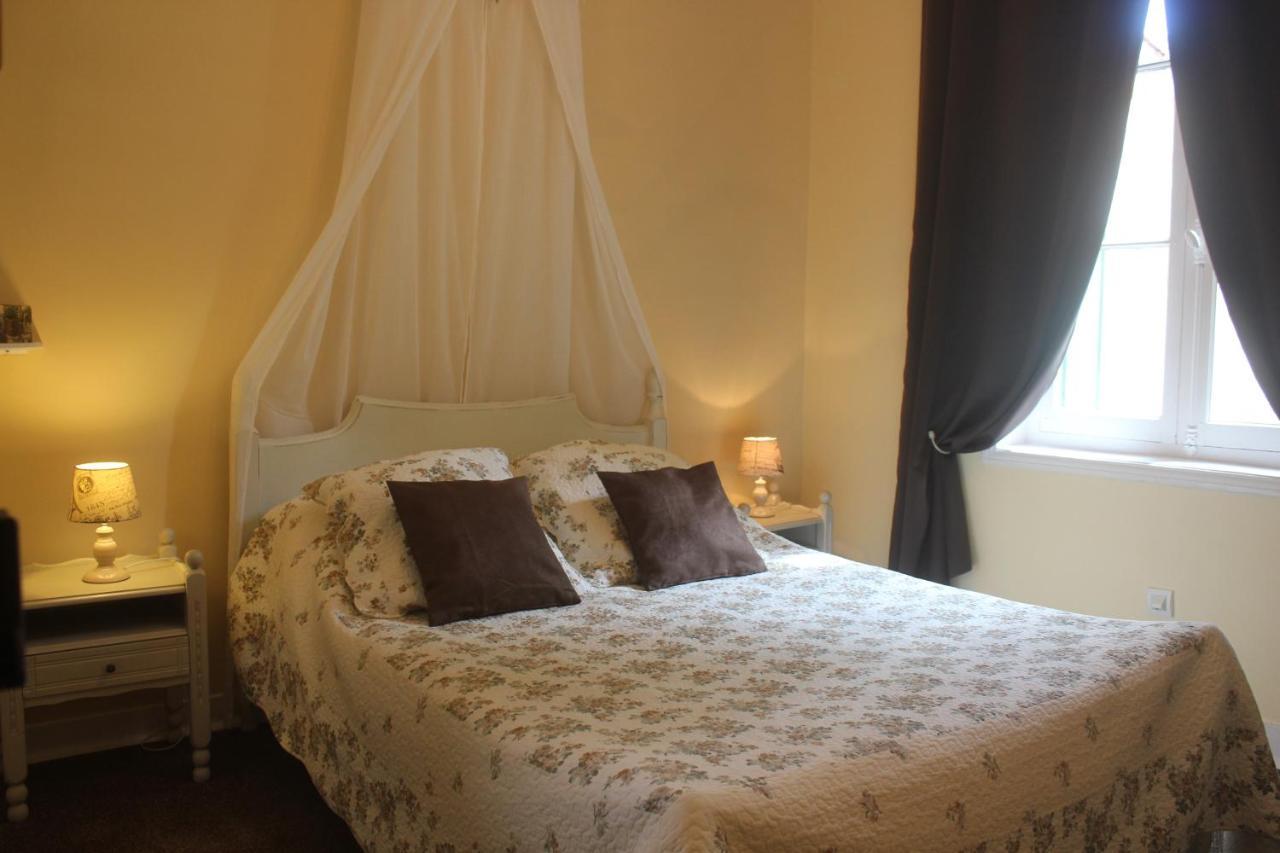 Le Jardin Sarlat Bed & Breakfast Exterior photo